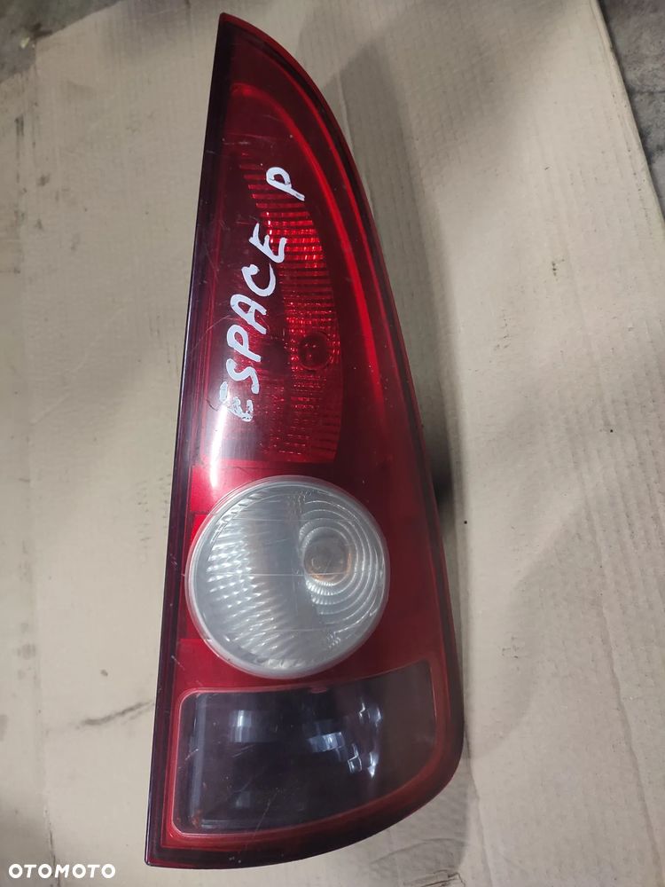 Renault Espace IV 4 lampa prawa tylna - 1