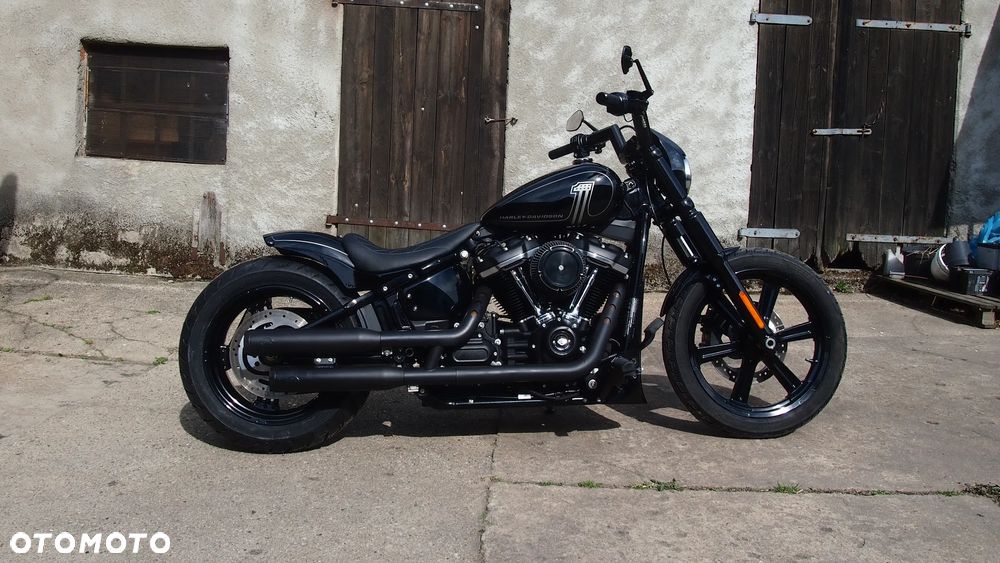 Harley-Davidson Softail Standard - 17