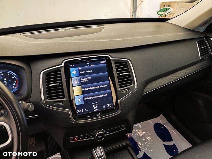 Volvo XC 90 T5 AWD Momentum 7os - 29