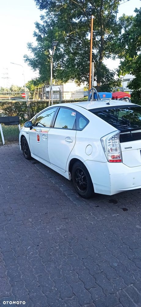 Toyota Prius 1.8 HSD Luna - 18