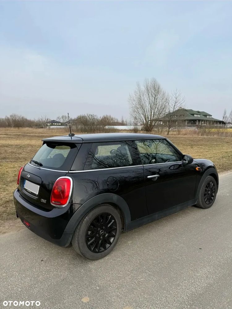 MINI ONE - 2