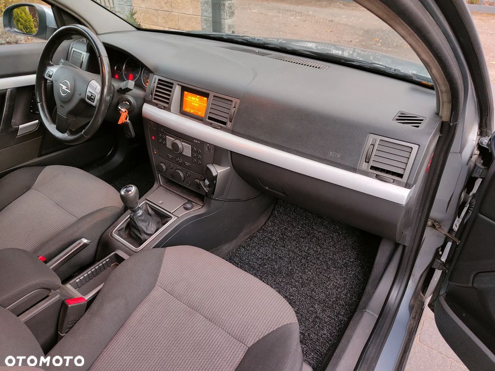 Opel Vectra 1.9 CDTI - 19
