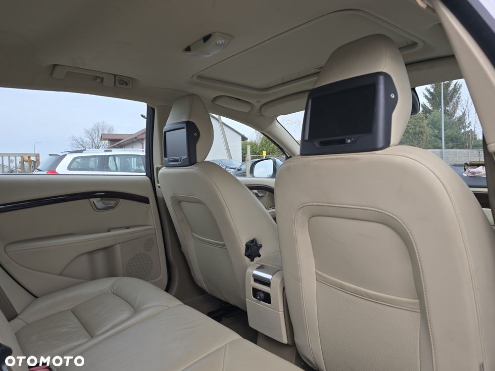Volvo V70 D4 Summum - 14