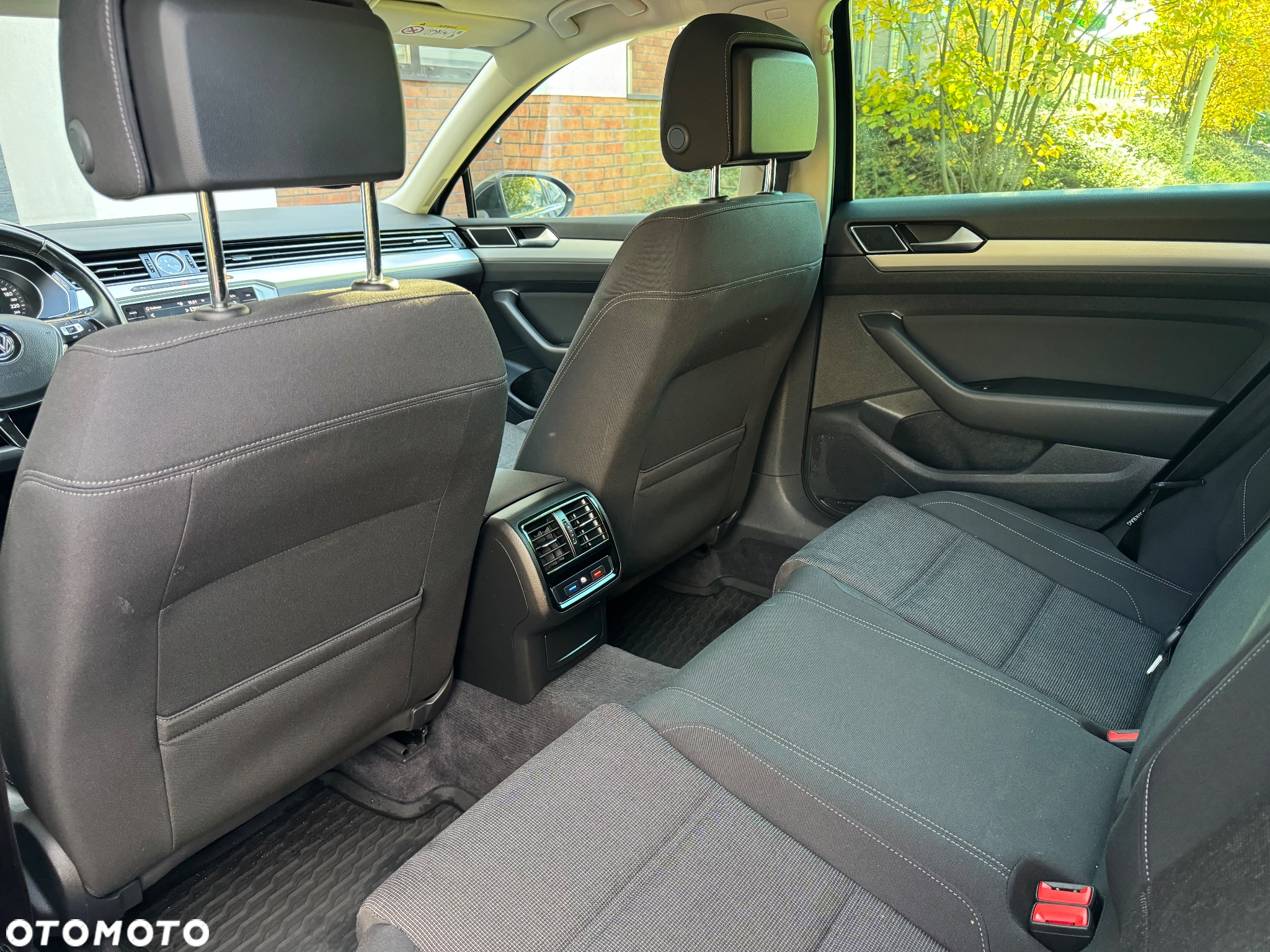 Volkswagen Passat 2.0 TDI BMT 4Mot Highline DSG - 10
