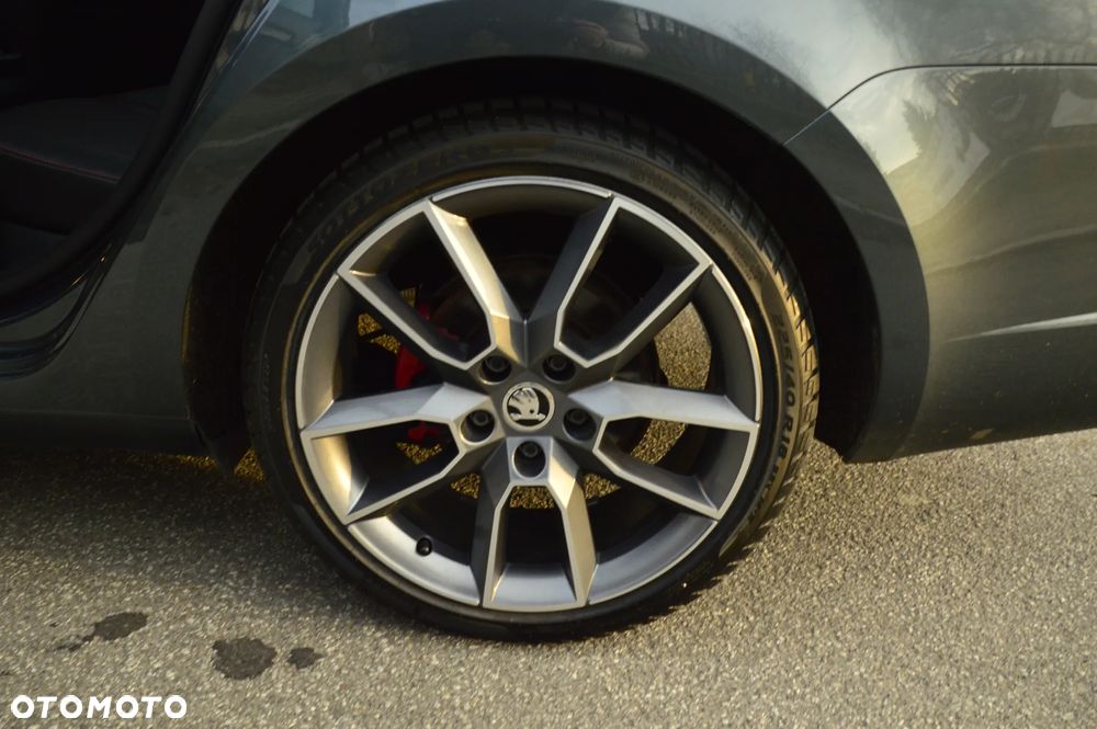 Skoda Octavia 2.0 TDI RS - 22