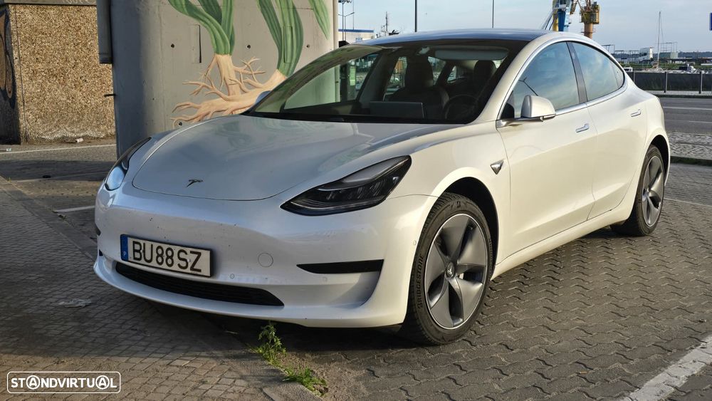 Tesla Model 3 Standard Range Plus RWD - 2