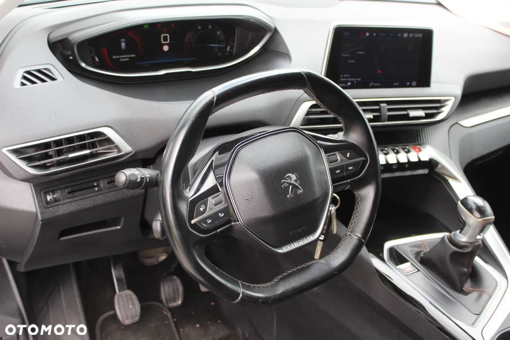Peugeot 3008 1.5 BlueHDi Allure S&S - 13