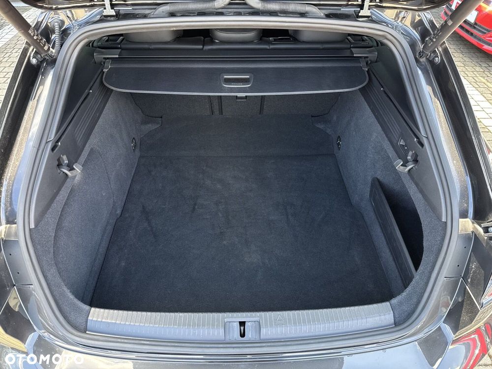 Volkswagen Arteon 2.0 TSI 4Motion R DSG - 35