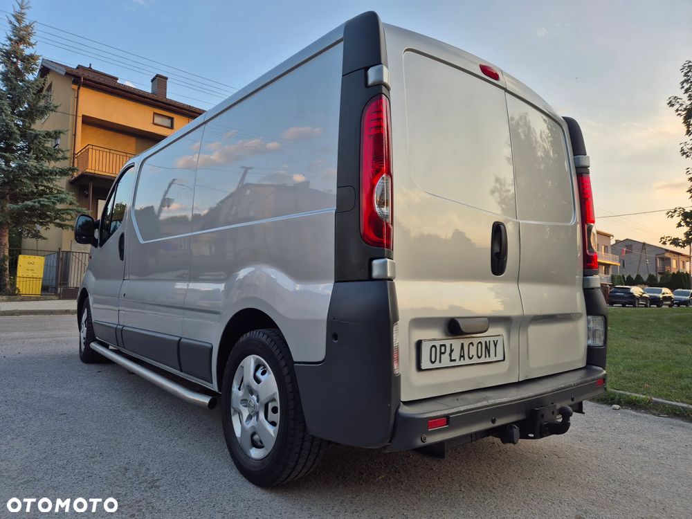 Opel Vivaro - 16