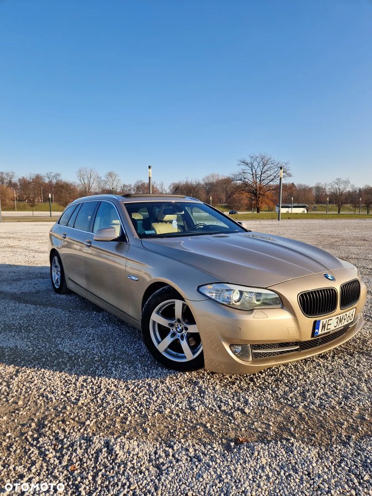 BMW Seria 5 ver-520d - 11