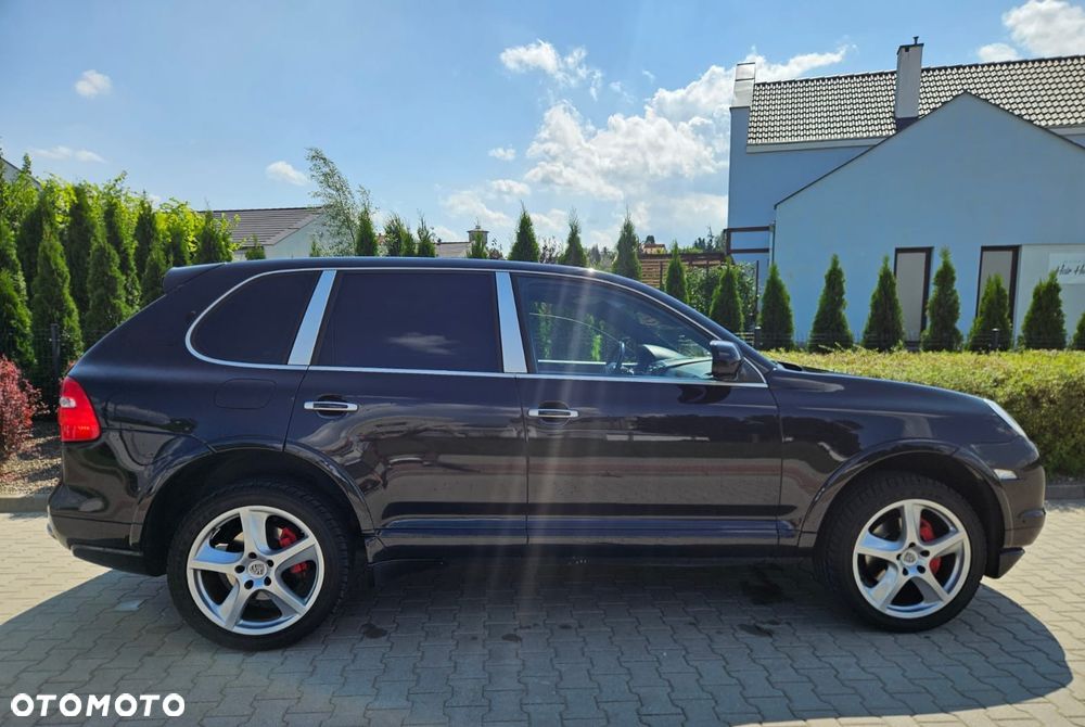 Porsche Cayenne - 9