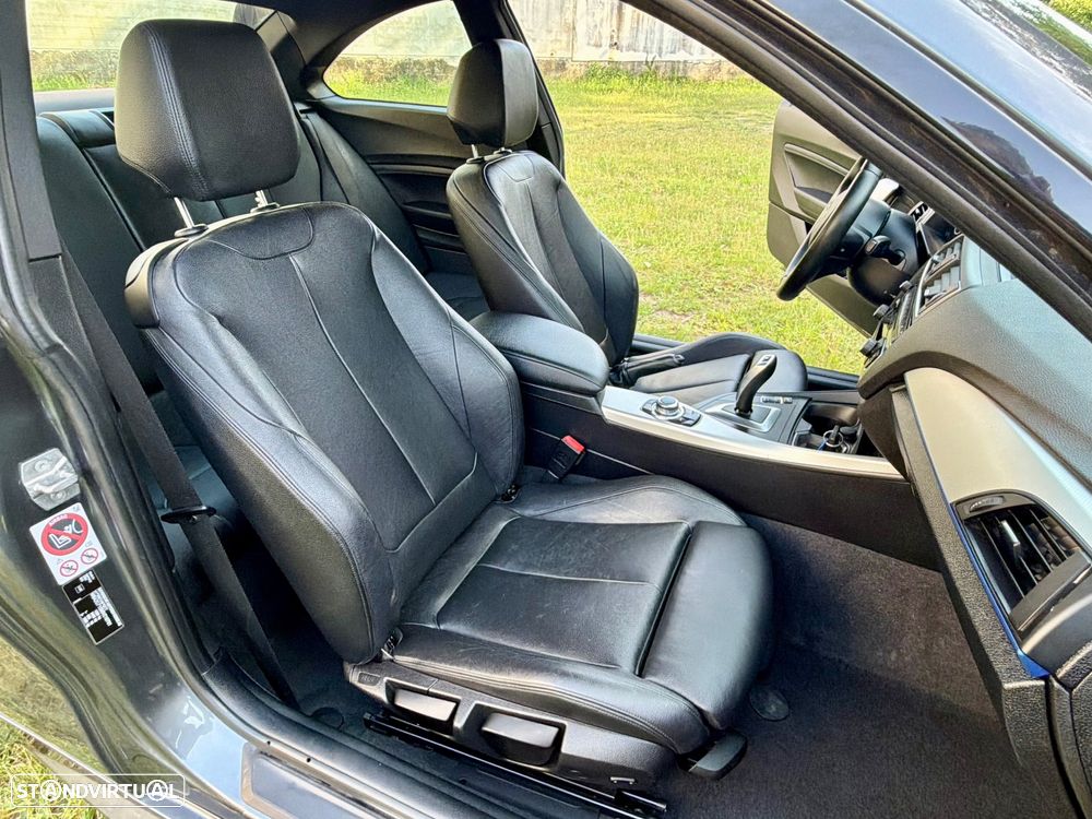 BMW 220 d Coupe Pack M Auto - 22