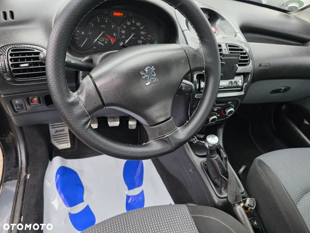 Peugeot 206 CC 1.6 Euro4 - 6