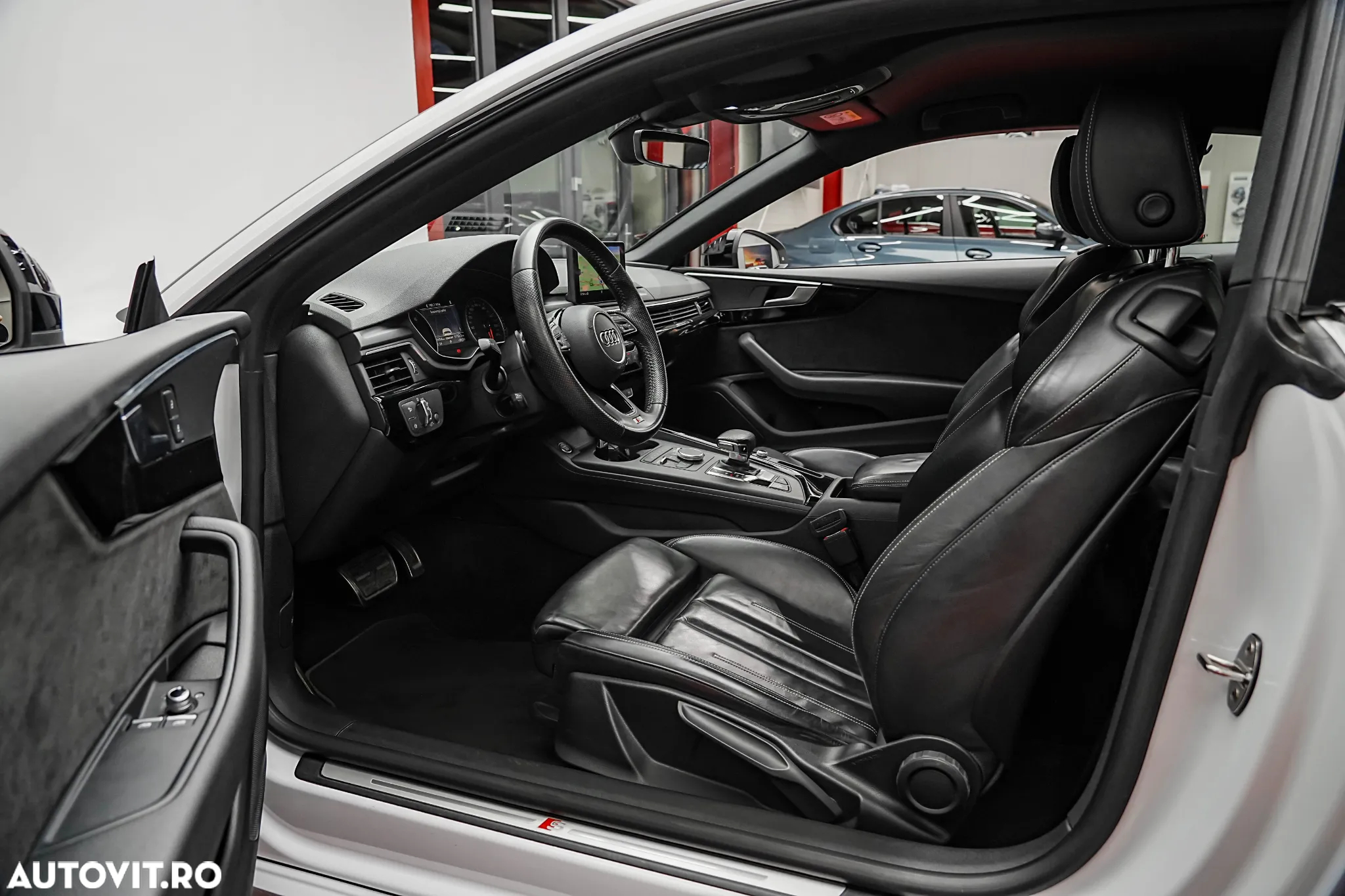 Audi A5 Coupe 2.0 40 TFSI S tronic Sport - 4