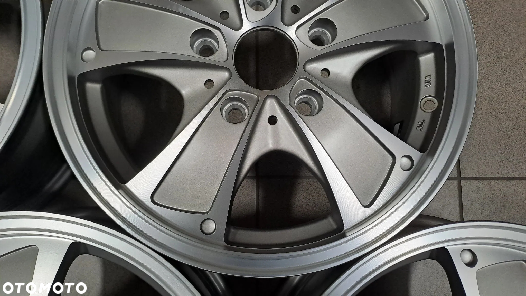 Felgi Aluminiowe 16 Fiat Ducato II III Maxi 5x130 ET 55 EMR - 9
