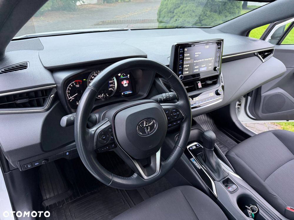 Toyota Corolla - 20