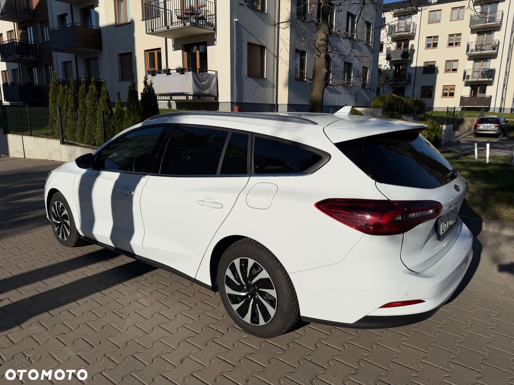 Ford Focus - 13