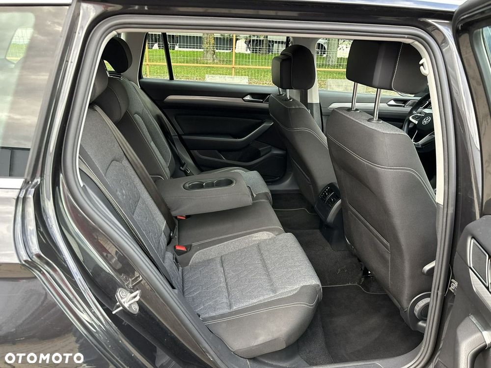 Volkswagen Passat 1.5 TSI EVO Business DSG - 17