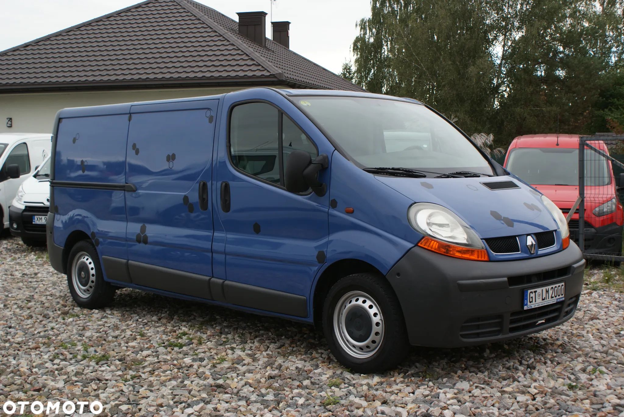 Renault Trafic - 1