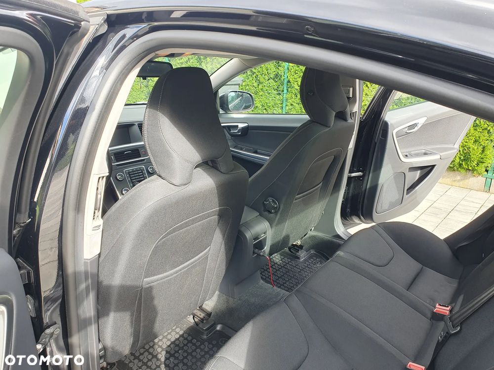 Volvo S60 - 13