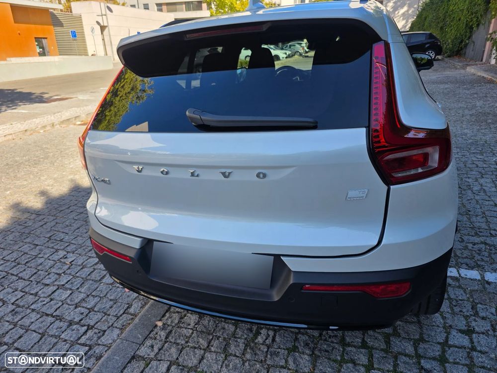 Volvo XC 40 - 3