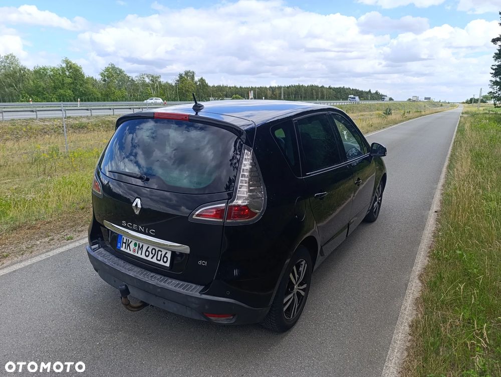 Renault Scenic 1.6 dCi Energy Bose - 13