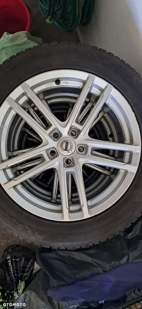 Volvo XC 40 D3 AWD Momentum Pro - 20