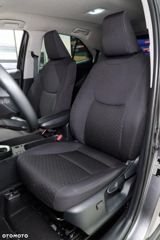 Toyota Yaris Cross - 14