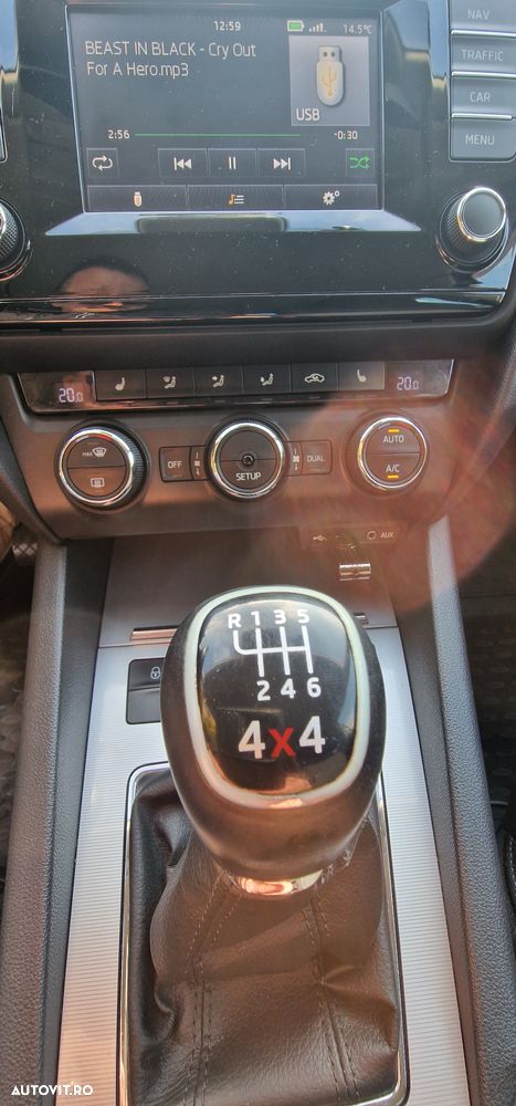 Skoda Octavia 2.0 TDI 4X4 Ambition - 14