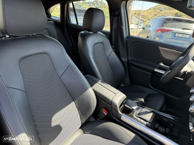 Mercedes-Benz EQA 250+ - 16