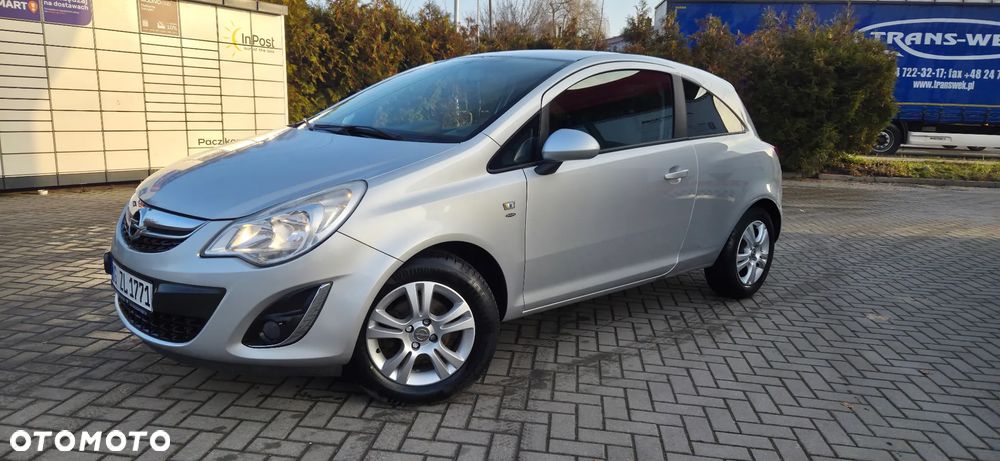 Opel Corsa 1.2 16V Enjoy - 4