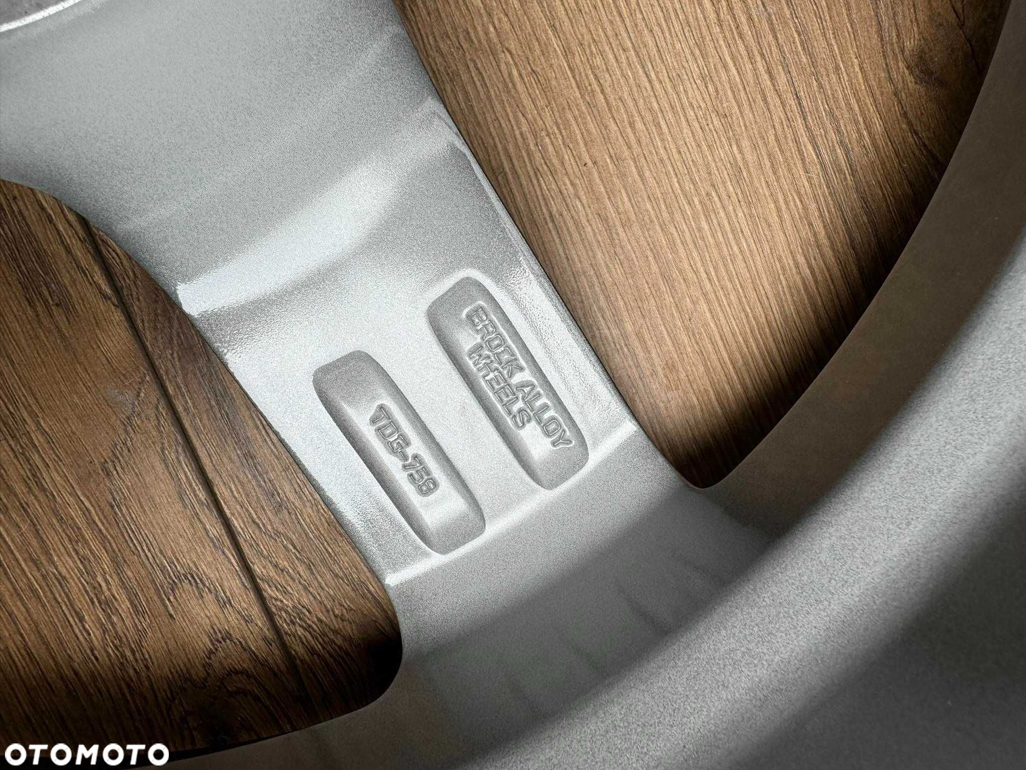 Alufelgi 5x114,3 r18 TOYOTA NOWE! Avensis Corolla Rav4 Auris CH-R 9# - 8