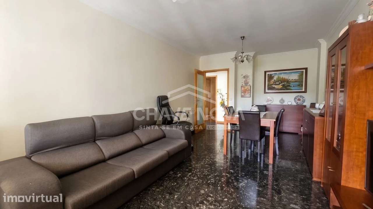 Apartamento T2 c/ Garagem Box em Ermesinde - Grande imagem: 2/29