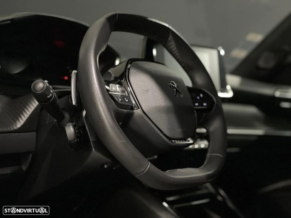Peugeot 2008 - 6