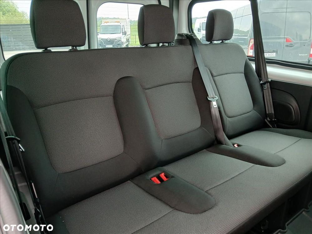 Renault trafic - 10