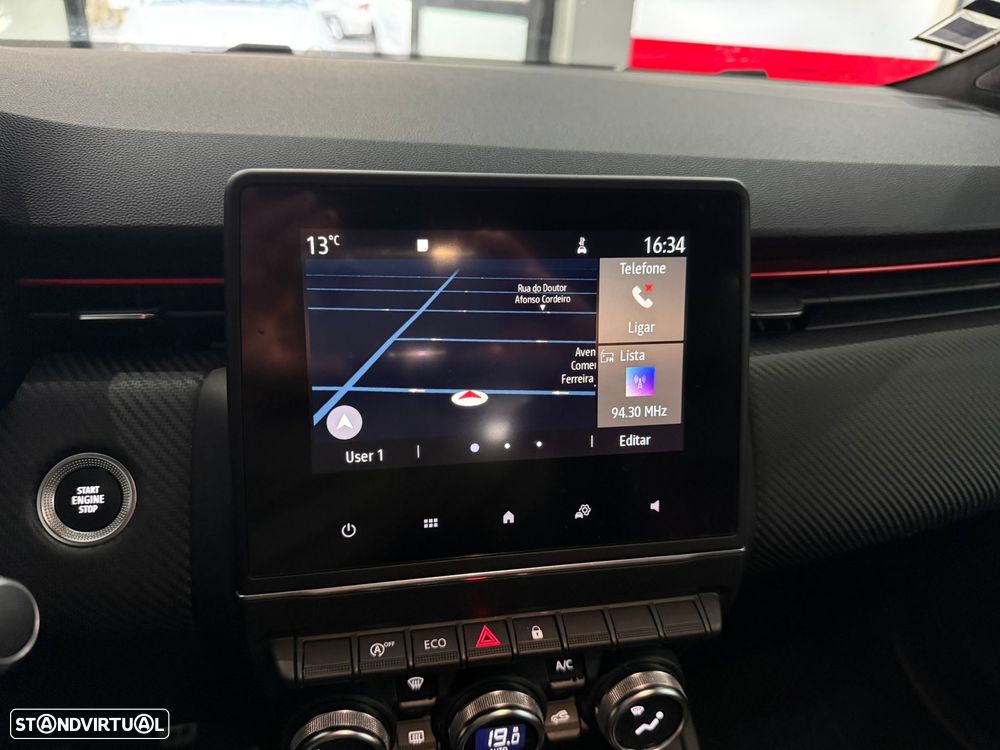 Renault Clio 1.5 Blue dCi RS Line - 24