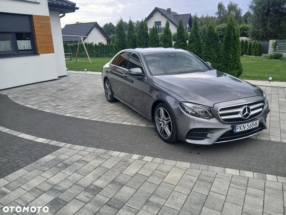 Mercedes-Benz Klasa E 250 9G-TRONIC - 3