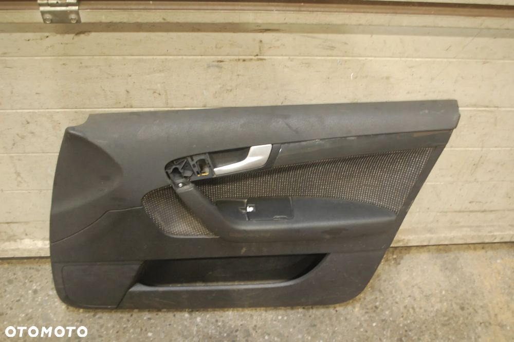 BOCZEK TAPICERKA DRZWI PRAWY PRZÓD PRZEDNIA LEWA PRAWA 8P4867106 AUDI A3 8P 5D - 1