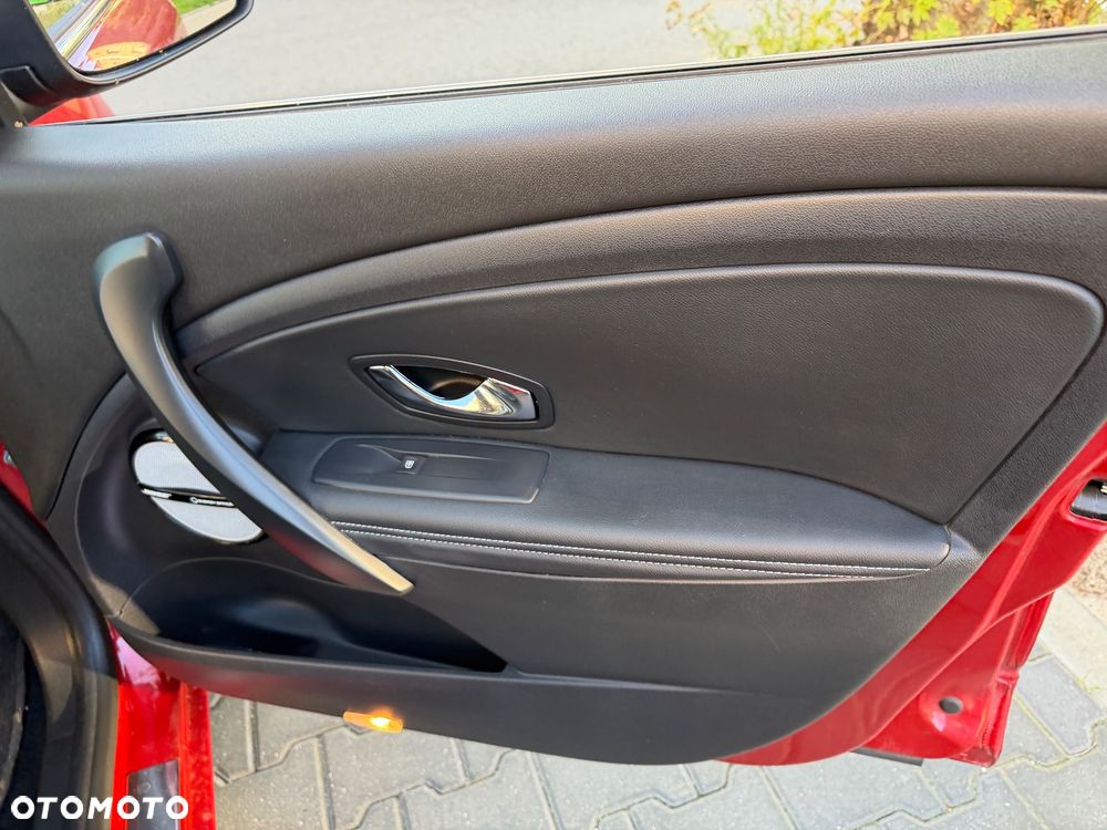 Renault Megane 1.2 16V TCe Energy Bose EU6 - 16