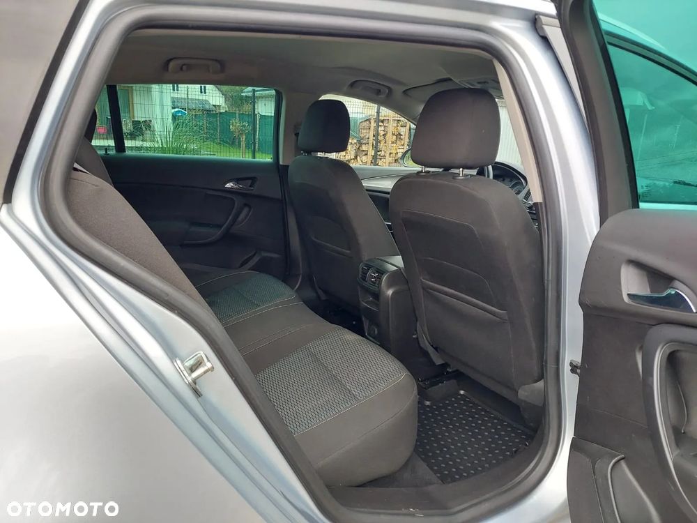 Opel Insignia 1.6 SIDI Turbo Edition - 14