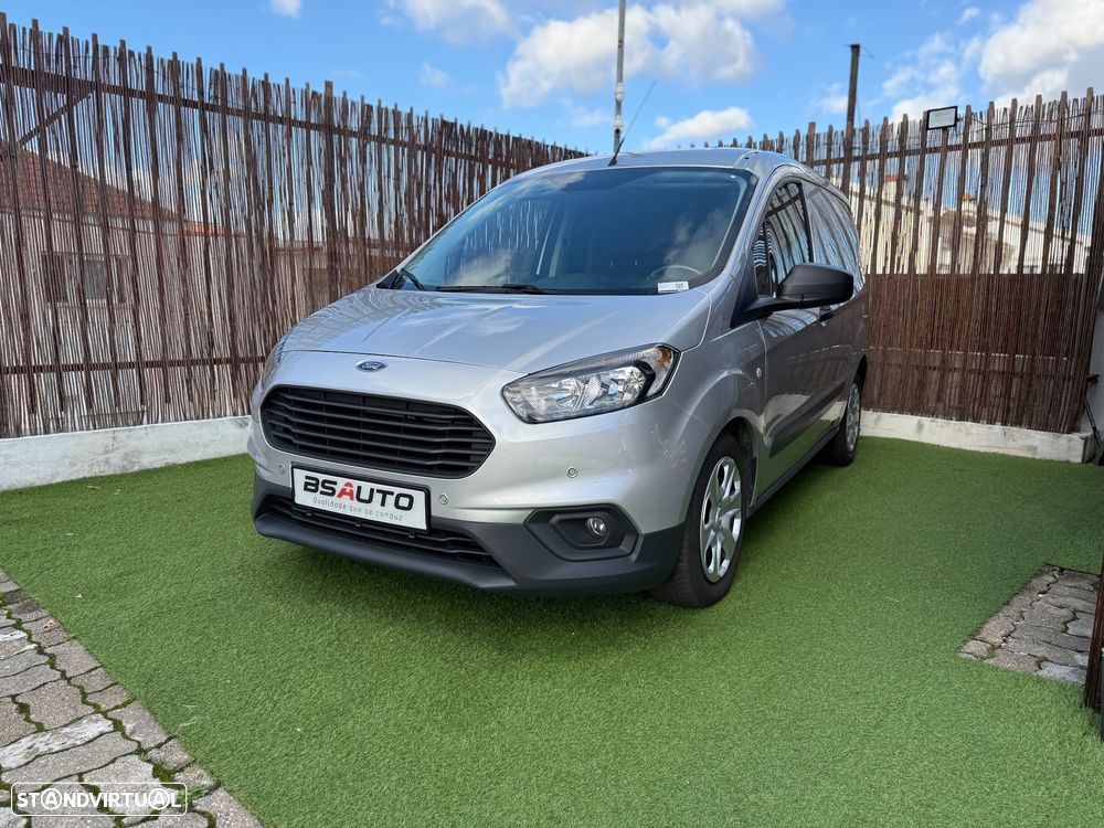 Ford Transit Courier - 4