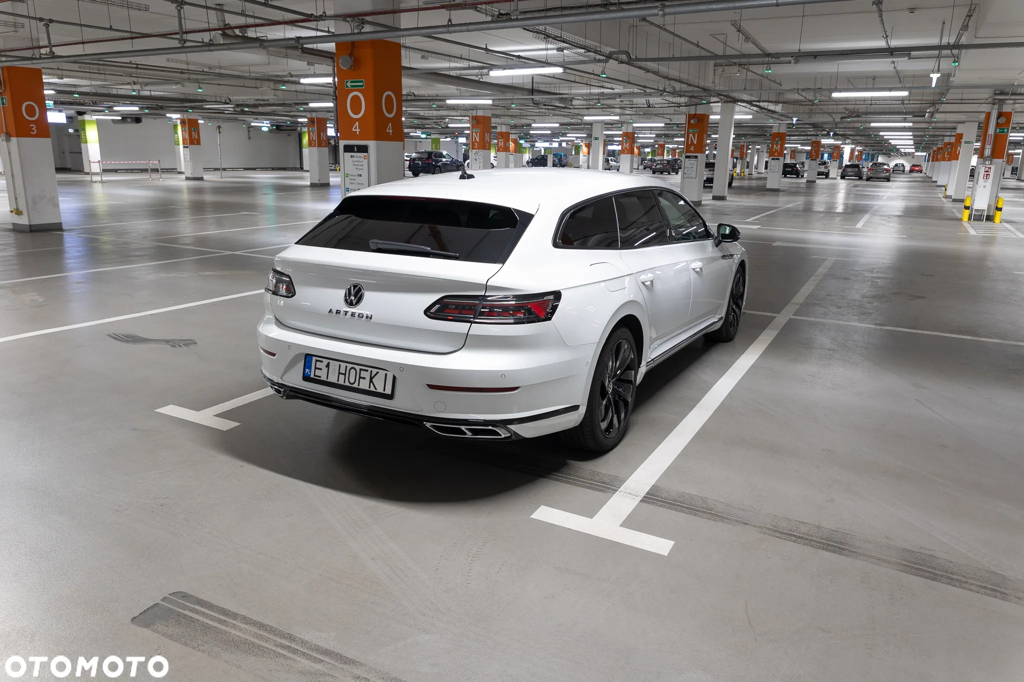 Volkswagen Arteon 2.0 TDI R-Line DSG - 8