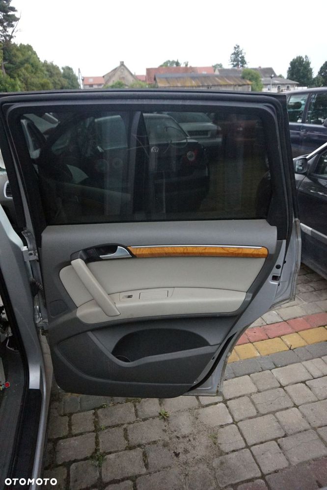 DRZWI TYLNE PRAWE Q7 4L LIFT LX7W  SREBRNY AUDI 2009-2015 - 9