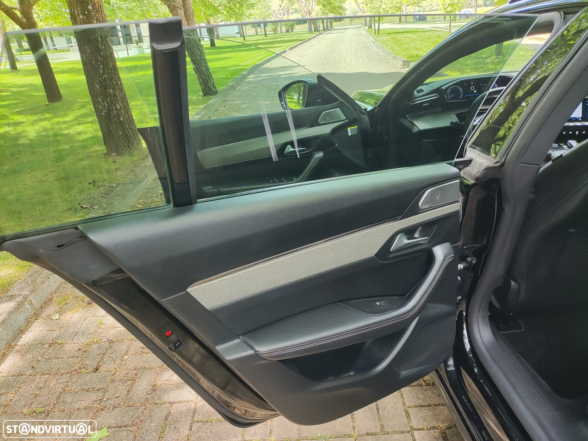 Peugeot 508 SW 1.5 BlueHDi GT Line EAT8 - 31