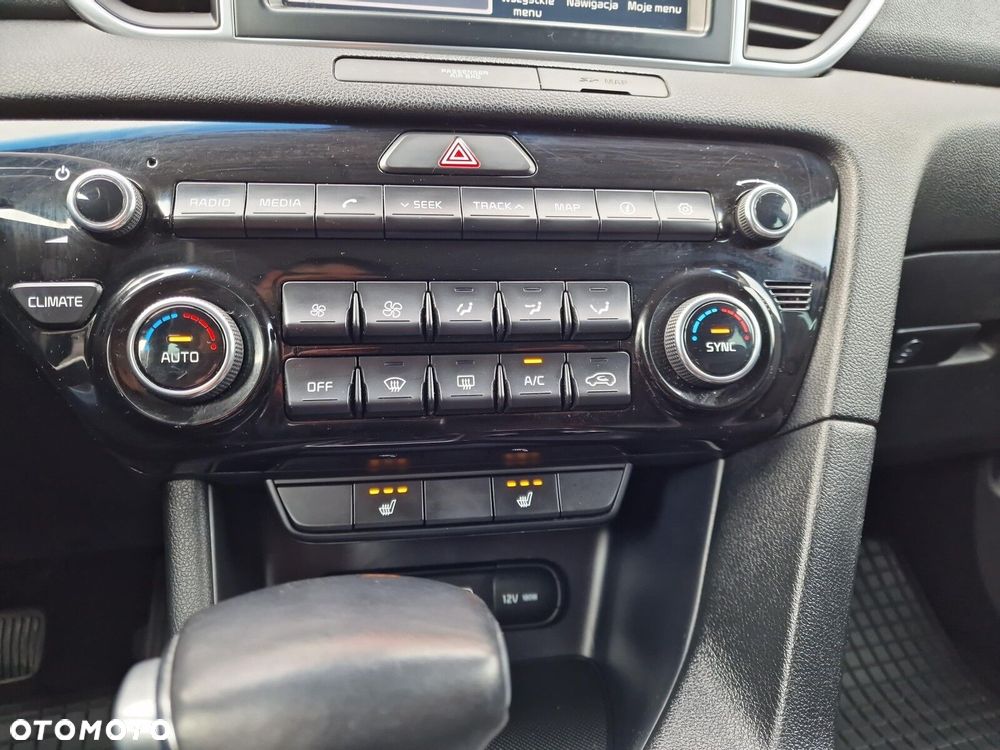 Kia Sportage 1.6 T-GDI L Business Line 4WD DCT - 23