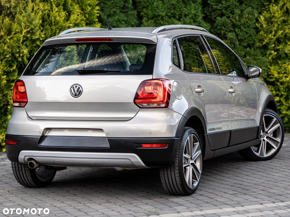 Volkswagen Polo 1.2 TSI Cross - 4