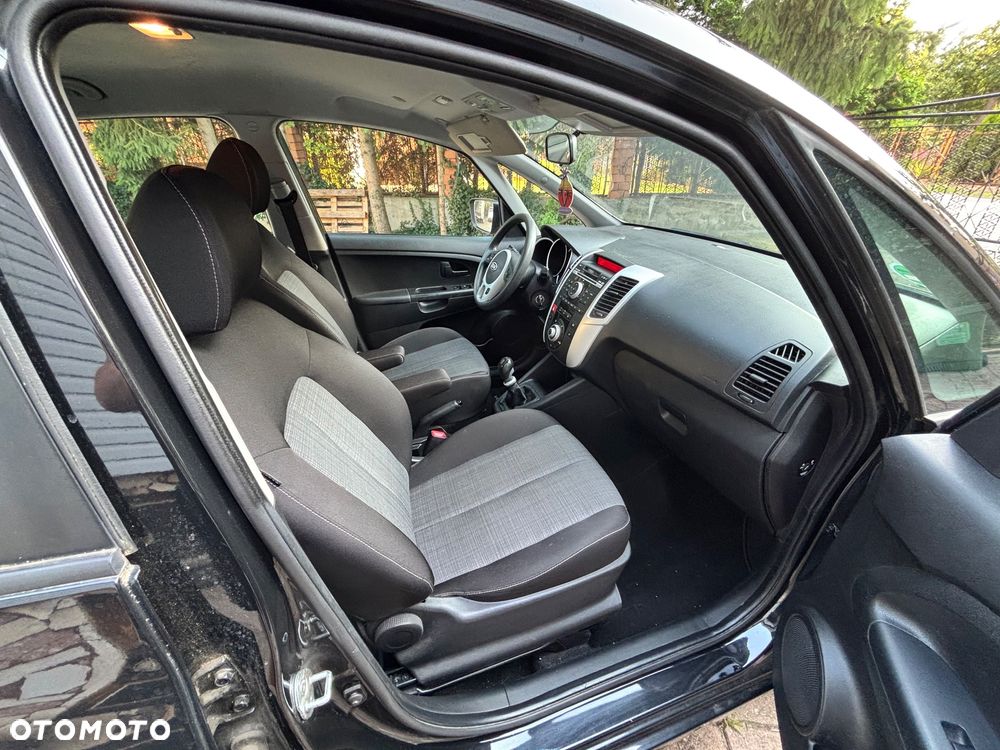 Kia Venga 1.4 CRDi 90 Attract - 7