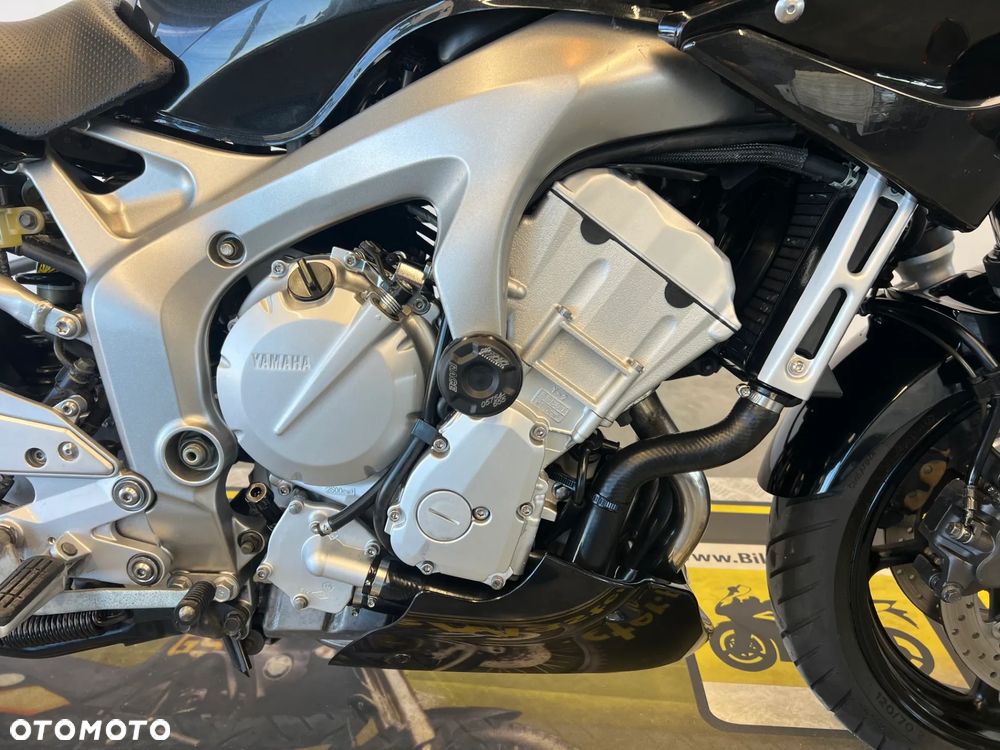 Yamaha FZ6 - 27