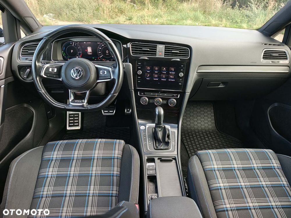 Volkswagen Golf 1.4 TSI Plug-In-Hybrid GTE - 12