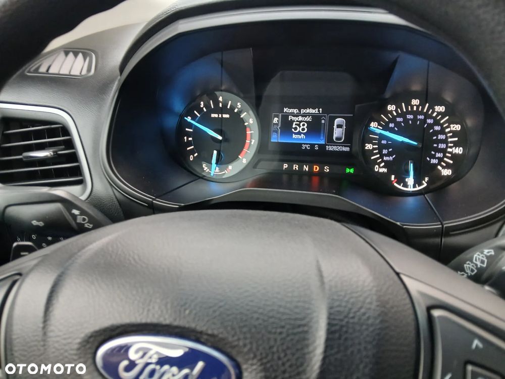 Ford Edge - 1
